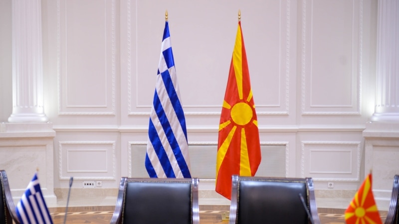 Атина: Скопје го прекрши Преспанскиот договор 