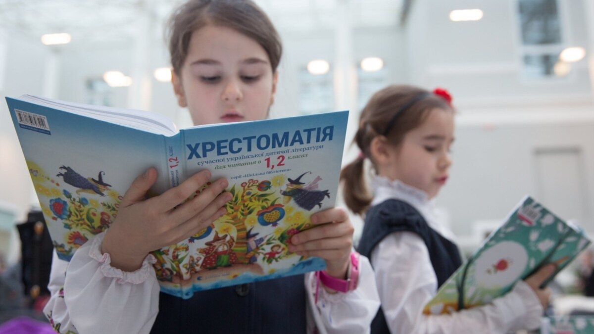 Учителя украинского языка в Донецке вынуждены преподавать русский