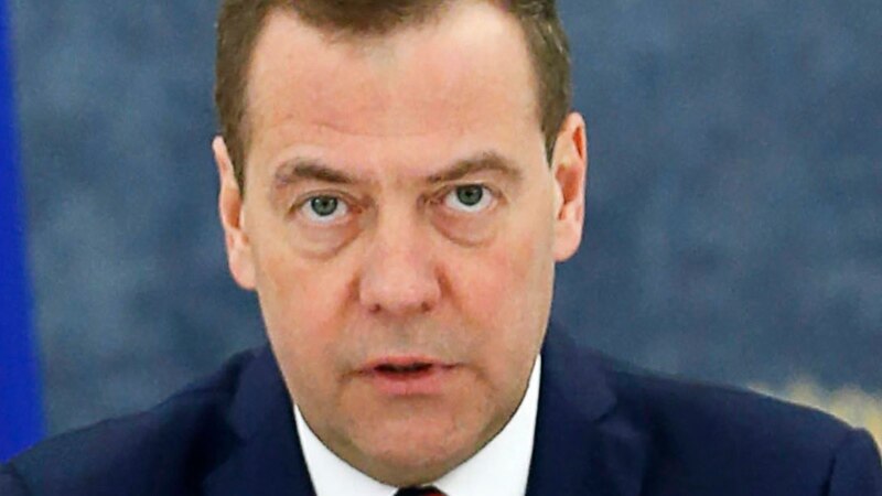 Medvedev Ukraynaya qarşı yeni sanksiyaları elan edib