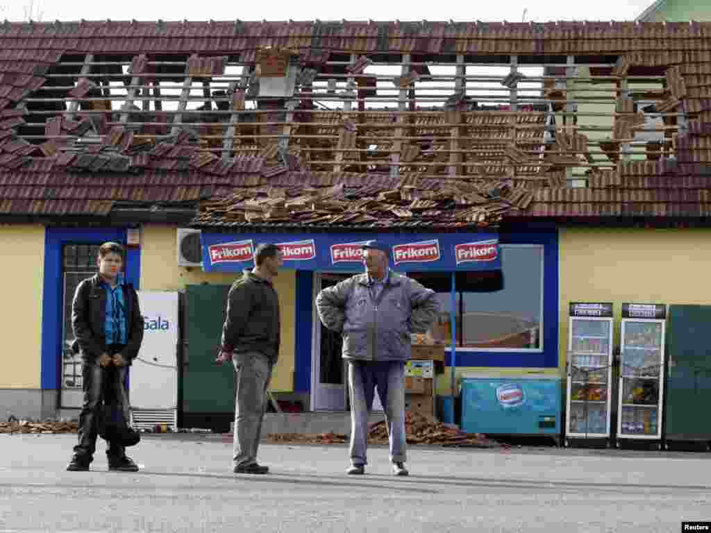 Posledice zemljotresa na području Kraljeva, 03.11.2010. Foto: Reuters
