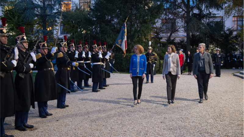 Шекеринска во Париз - Француска поддршка за Македонија за НАТО и ЕУ