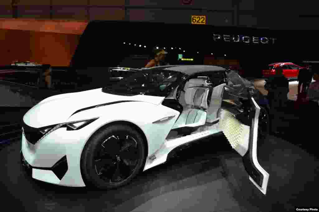 Новинка от французского производителя - Peugeot Fractal.&nbsp;