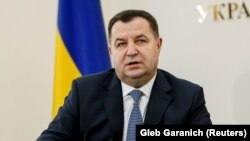 Українські судна здійснюватимуть проходження через протоку, коли до цього будуть готові Військово-морські сили, і буде підтримка міжнародних партнерів України, сказав Степан Полторак