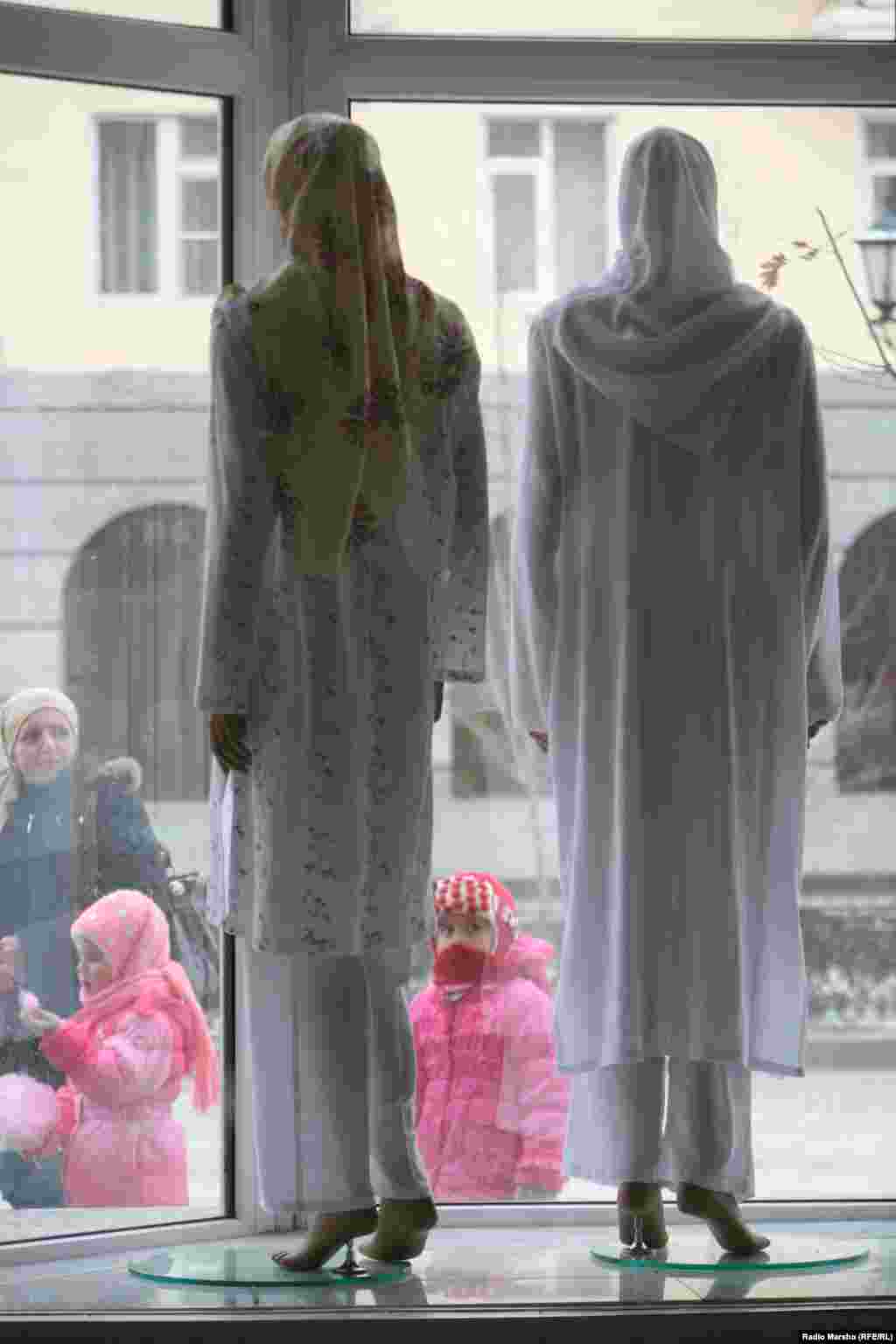 Йоккха хилча, сан а хир ю хаза&nbsp;коч.