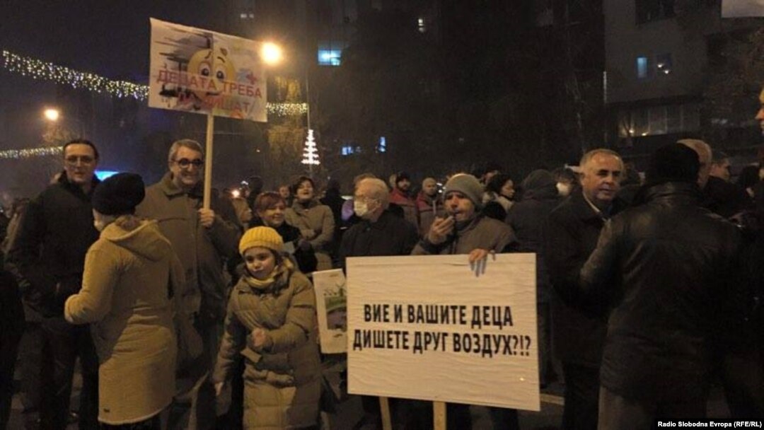 Protesti u Skoplju zbog zagađenja vazduha 2015. godine