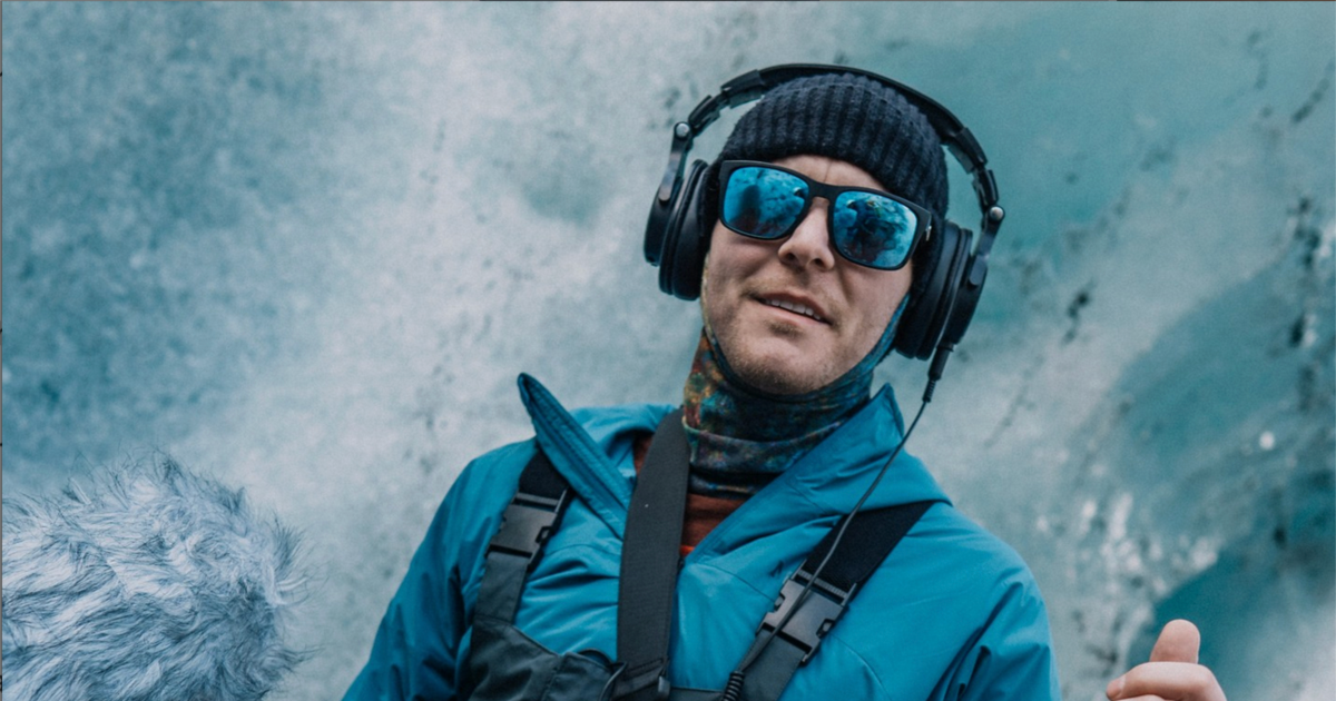 Той е композитор и изследовател. Но и човек, който чува