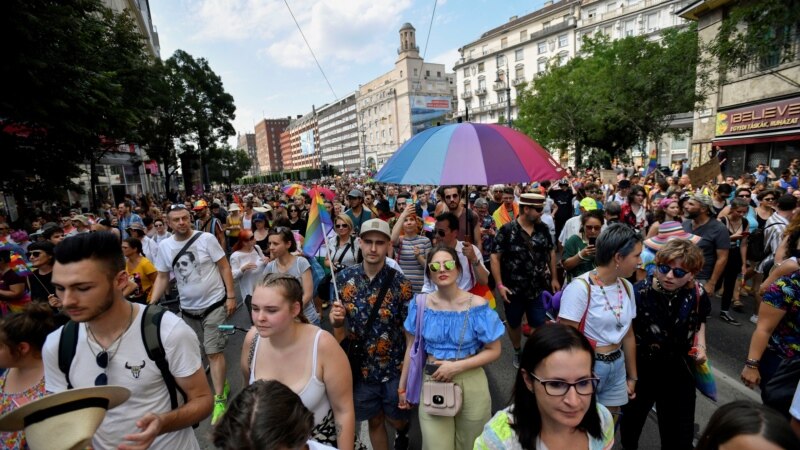 Hiljade na paradi ponosa u Budimpešti protiv 'anti-LGBTQ zakona'