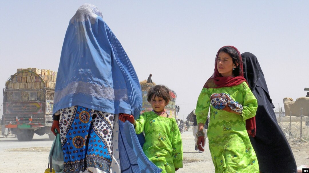 Укук коргоочулар ооган аялдарына төрөгөн баласынын жынысына жараша мамиле кылуу сейрек кездешүүчү көрүнүш эмес дешет