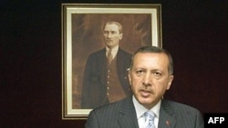 پارلمان ترکیه روز شنبه کار خود را آغاز کرد