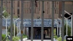 باب الجامعة المستنصرية