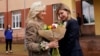 Ուկրաինայի առաջին տիկին Ելենա Զելենսկայայի և ԱՄՆ առաջին տիկին Ջիլ Բայդենի հանդիպումը Ուժգորոդում, 8-ը մայիսի, 2022թ.