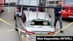 ფოტოზე ასახულია თბილისში, მელიქიშვილის გამზირზე მომხდარი ავტოსაგზაო შემთხვევა - 2019 წელი 