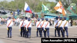 Кант шаарындагы Орусиянын авиабазасындагы машыгуулар.