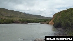 Plans to build hydropower plants along the Naryn River in Kyrgyzstan have been around for decades. (file photo)