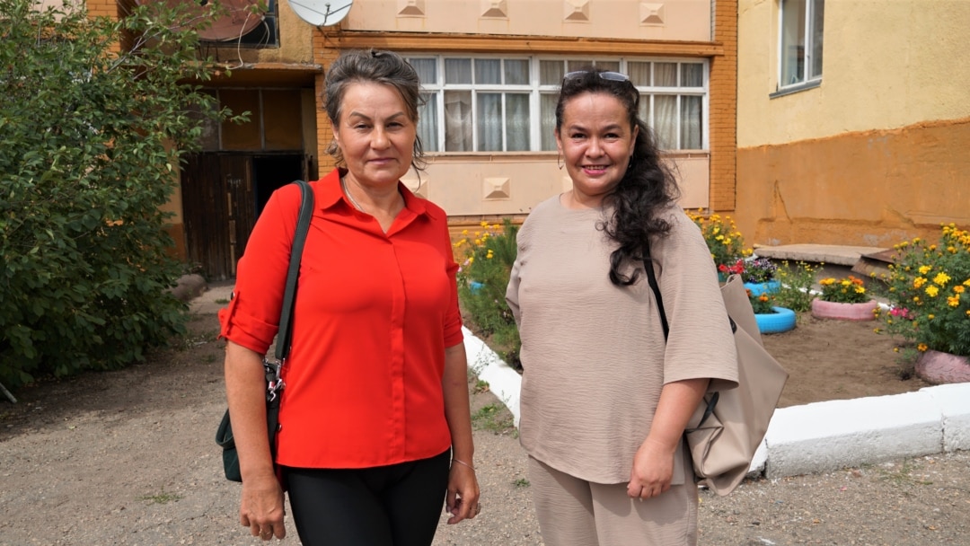 Үйдегі мас адамдардың секс видеосы