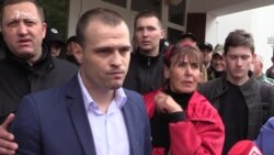 У Києві біля будівлі МВС між активістами і силовиками сталася штовханина (відео)
