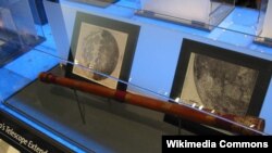 Replika prvog teleskopa Galileja