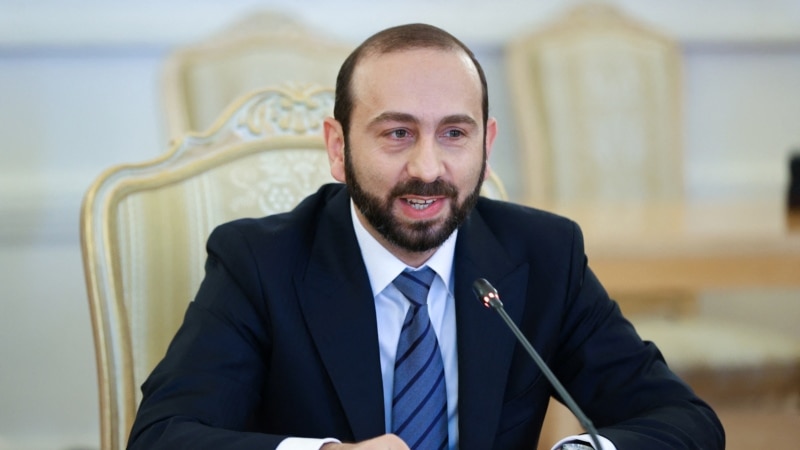 Ermenistanyň baş diplomaty, Azerbaýjan bilen ylalaşygy maslahat etmek üçin, Waşingtona sapar edýär