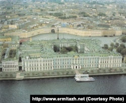 Sant Petersburtg danas, pogled na državni muzej Ermitaž