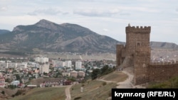 Крепость в Судаке, Крым. Иллюстративное фото
