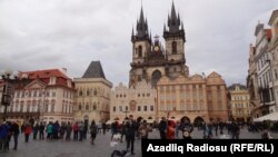 Прагадағы алаңдардың бірі, Чехия (Көрнекі сурет).