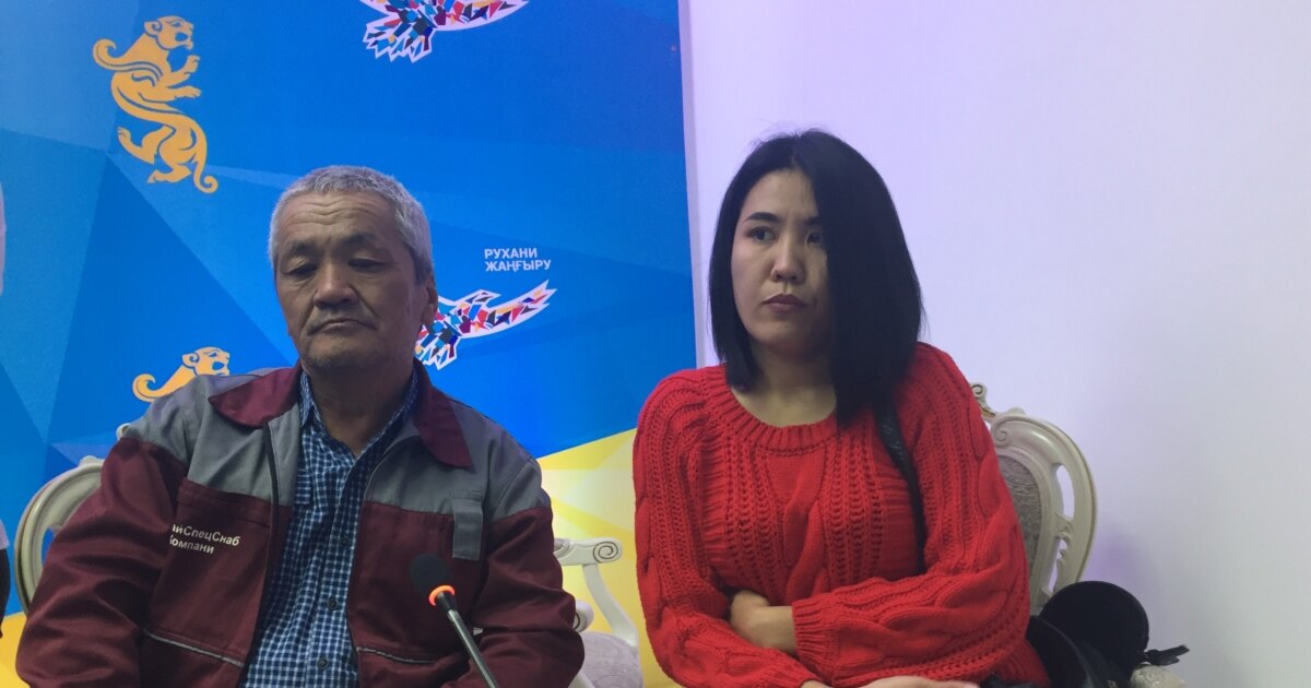 Мен оны үйге әкеліп, видеоға түсірдім. Мен оны үйге әкеліп, видеоға түсірдім.