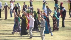 Türkmenistan: Talyplaryň çärelere gatnaşmak güzaplary