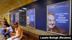 «Soros-a sonuncu gülməyə imkan verməyin»-Budapeştdə plakat