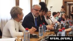 Talat Xhaferi, kryetar i Kuvendit të Maqedonisë në takimin e parë me gazetarë