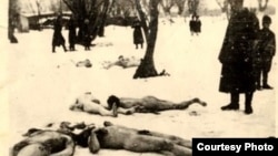 Cel puțin 125 de evrei au fost uciși în timpul Pogromului de la București, din ianuarie 1941. Un grup de aproape 90 de evrei a fost dus în pădurea Jilava şi executat.