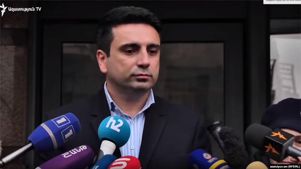 89B9FA17-7F53-45A3-AD38-F8453CAE6474_w10