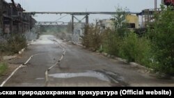 Территория предприятия "Усольехимпром" в Приангарье