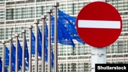 The sanctions were first adopted by the EU in 2014 as a response to Russia's invasion and annexation of the Ukrainian peninsula. (file photo)