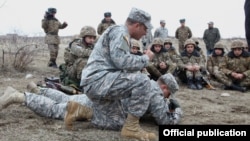 ABŞ hərbçiləri Ermənistan ordusuna təlim keçir. 2014