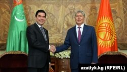 Президенты Кыргызстана и Туркменистана
