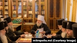 Sinodul Bisericii Ortodoxe din Moldova din 11 noiembrie la care au fost caterisiți 11 preoți
