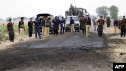 پاکستان کې تر چاودنې وروسته یو انځور 