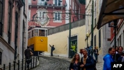 Čuvena uspinjača Gloria, Lisabon (foto-arhiv)