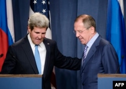 John Kerry və onun rusiyalı həmkarı Sergey Lavrov Cenevrədə Suriya düyününü açmağa çalışırlar - 12 sentyabr 2013