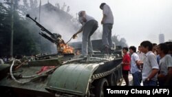 Студенческие протесты в Пекине, 4 июня 1989 года (архивное фото)