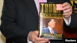 Donald Trump, 'How to Get Rich kitabı, New York, 2004