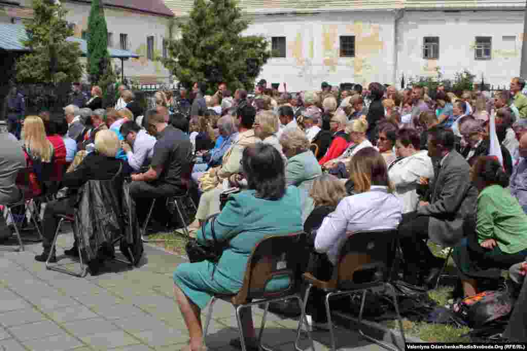 На виступ президента Польщі пропустили обраних