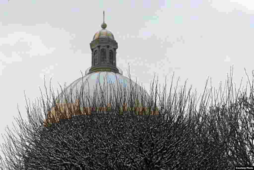 Photo: Alexander Belenky, "The St. Petersburg Times" - St. Isaac's Cathedral