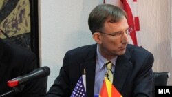амбасадорот на САД во Македонија Пол Волерс 