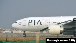 ارشیف، د «PIA» الوتکه 