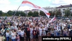 اعتراضات کنونی بزرگترین چالش لوکاشنکو در این ۲۶ سال توصیف شده است
