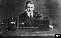 Гульельма Марконі, 1896 год