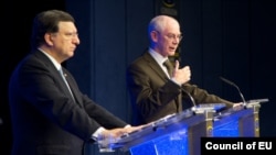 Herman Van Rompuy (djathtas) dhe Jose Manuel Barroso