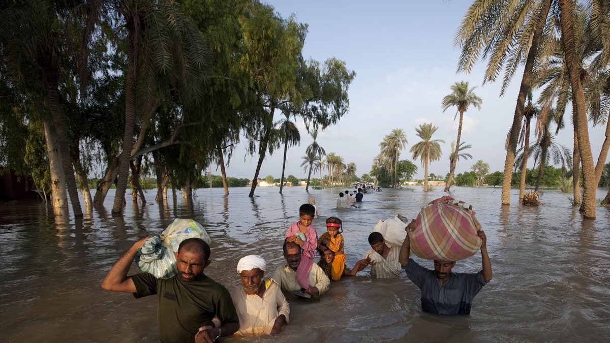 Pakistani Floods Revive Debate About Controversial Dam