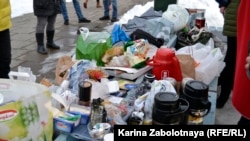 Жители Архангельска каждый день приносят еду на акцию